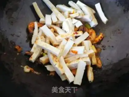 Make Garlic spicy tofu step 5