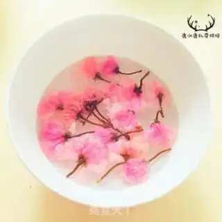 Make Sakura cheesecake step 6