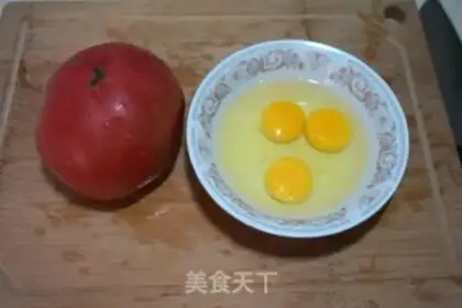 Make Tomato fried eggs step 0