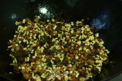 Make Panda-style leaves step 3