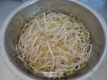 Make Chicken silk needle step 0