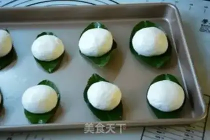 Make Panda-style leaves step 10