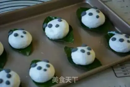 Make Panda-style leaves step 11