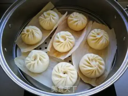 Make Roz and pork buns step 9