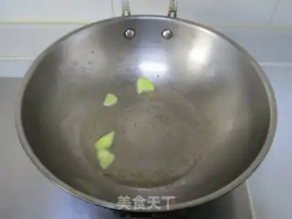 Make Shrimp fried medicine step 4