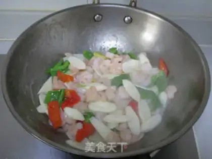 Make Shrimp fried medicine step 6