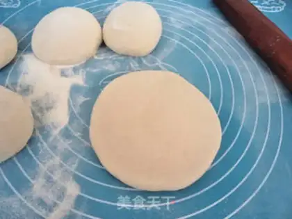 Make Bean buns step 3