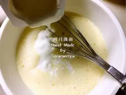Make Strawberry Moose step 5