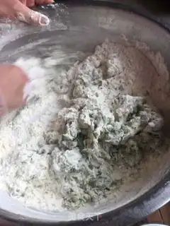 Make Spinach noodles step 1