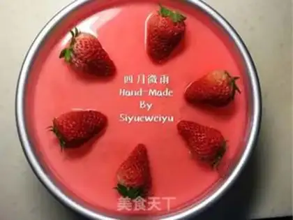 Make Strawberry Moose step 14