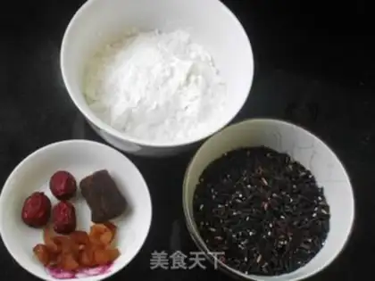 Make Black rice makes soup step 0