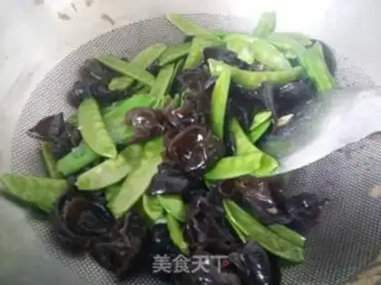 Make Dutch beans and wood step 2