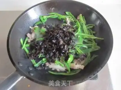 Make Pepper-dry-dry-dry-dry meat step 5