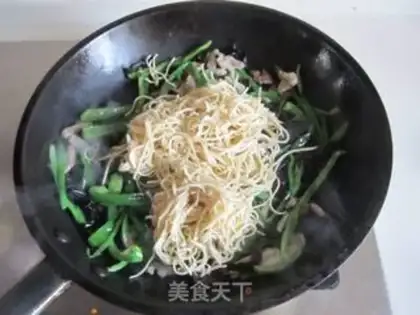 Make Pepper-dry-dry-dry-dry meat step 6