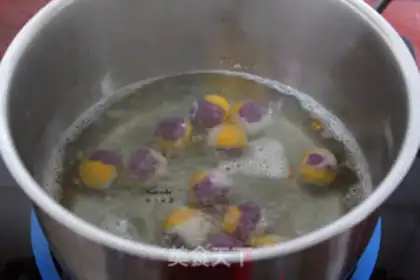 Make Cinnamon color soup step 7