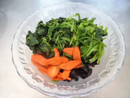 Make Spinach with black wood step 6