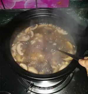 Make Black pepper acetate, chicken silk step 5
