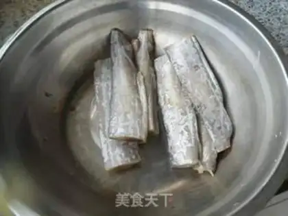 Make Red-fried fish step 0