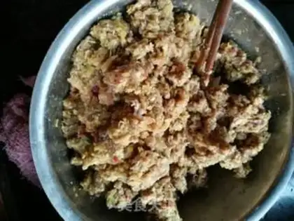 Make Carrot lamb dumplings step 3
