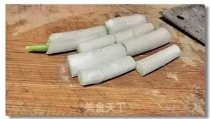 Make Water boiled hoof flowers step 11