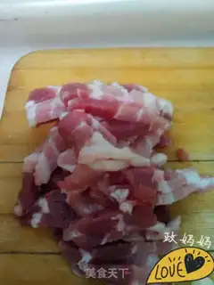 Make Autumn fried meat step 1