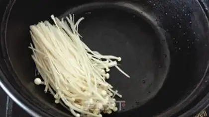 Make The Korean army fire pot step 3