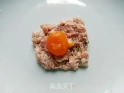 Make Salted egg yellow lion head step 5