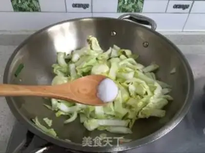Make Garlic cabbage step 4