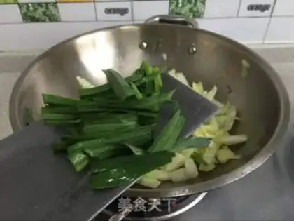 Make Garlic cabbage step 5