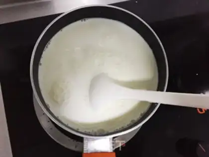 Make Double bacterium yogurt fruit cup step 2