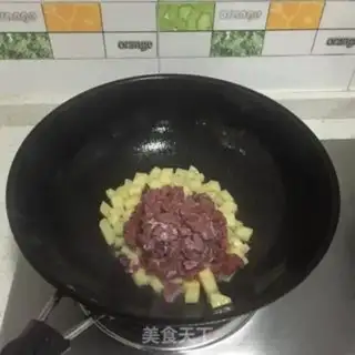 Make Potato beef rice step 3