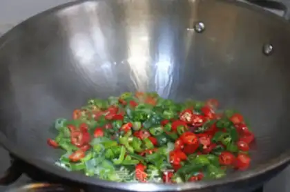 Make Spicy chicken step 5