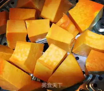 Make Pumpkin with meaning step 1