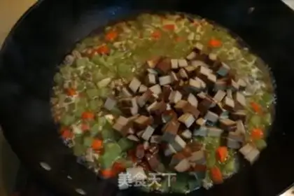 Make Egg-drying noodles step 9