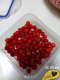 Make Frozen cherry step 1