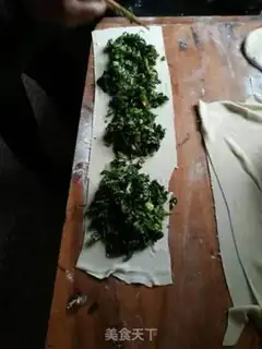Make Spinach rolls step 7