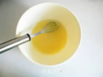 Make Spaghetti fruit step 2