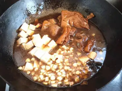 Make Tofu corn burns pigs