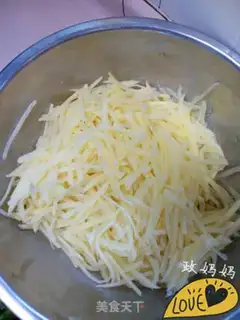 Make Potato gravy soup step 0