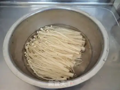 Make Plumbing needle mushrooms step 0