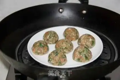 Make Vegetable pork balls step 5