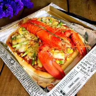 Make Lobster pizza step 13