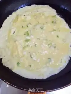 Make Onion omelet step 6
