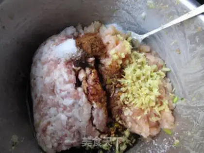 Make A bean-fruit bun step 4