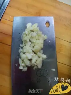 Make Garlic moles step 1