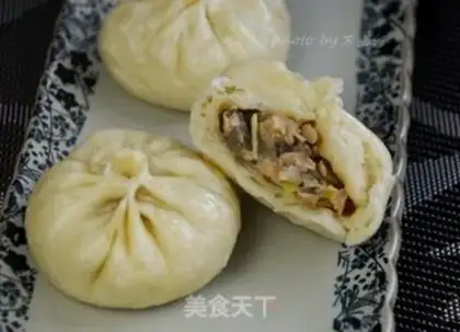 Make A bean-fruit bun step 12