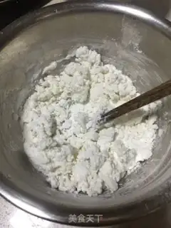 Make Hot noodles, black sesame soup step 6