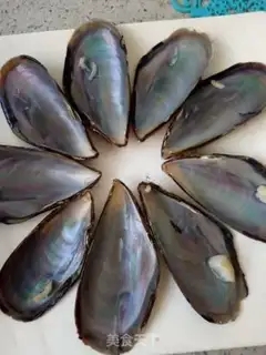 Make Garlic fan mussels step 10