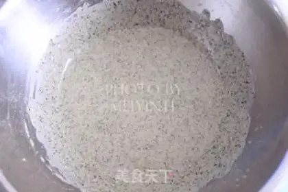 Make Sesame cake rolls step 3