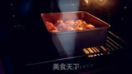 Make ♪ A beehive squeezing bread ♪ step 13